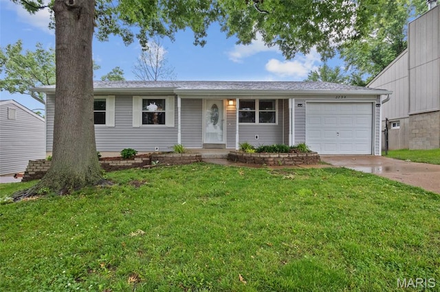 2794 Pinebrook Dr, Arnold, MO 63010 - single story home with a garage, driveway, and a front lawn