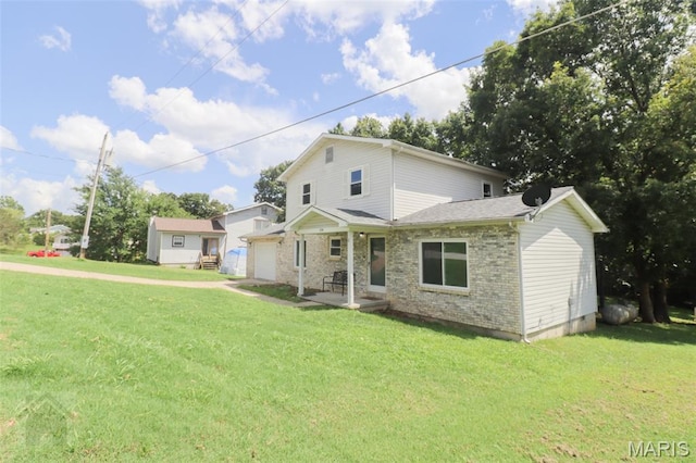 104 Wild Rose Pl, Saint Robert, MO 65584 - traditional-style house with a front yard and brick siding