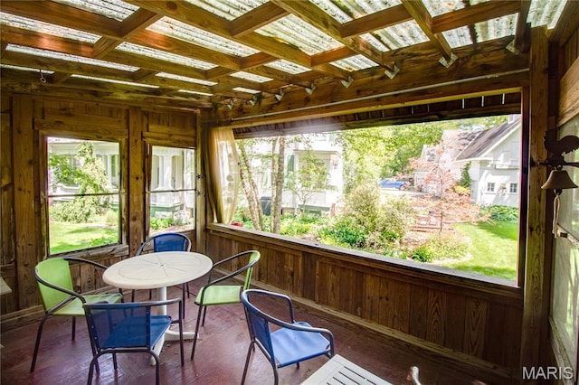 619 E Main St, Carlinville, IL 62626 - sunroom / solarium with plenty of natural light