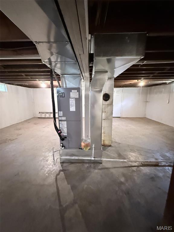 170 E Euclid Ave, Sullivan, MO 63080 - unfinished below grade area with heating unit