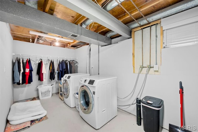 207 Straightoak, Ballwin, MO 63021 - washroom featuring separate washer and dryer