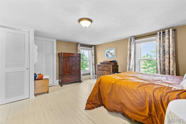 5704 Feezor Rd, Farmington, MO 63640 - bedroom with wood-type flooring