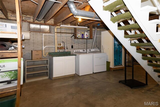 14 Dee St, Moro, IL 62067 - unfinished below grade area featuring washer and clothes dryer and stairs