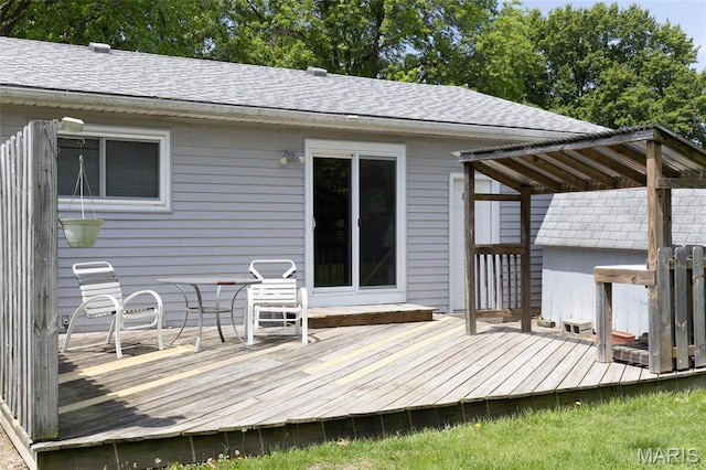 14 Dee St, Moro, IL 62067 - view of wooden deck