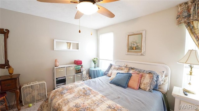 811 N Catalpa St, Dexter, MO 63841 - bedroom with ceiling fan