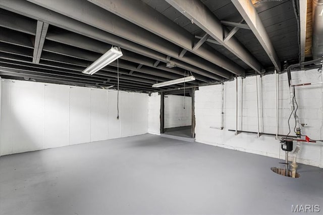 1522 S Elm Ave, Saint Louis, MO 63119 - unfinished below grade area with drainage system