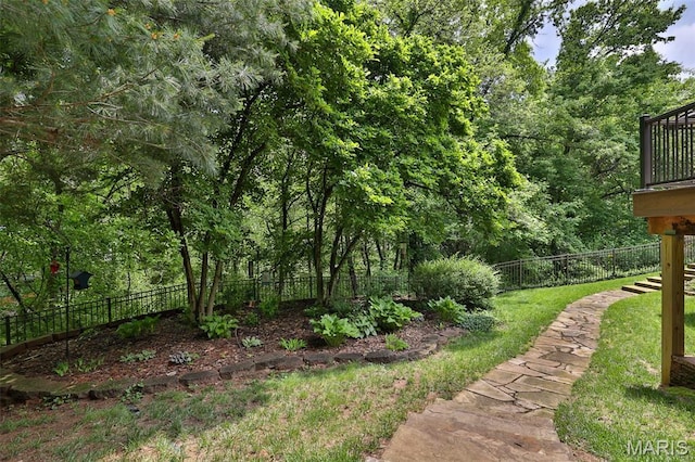 1989 Dogwood Trl, Collinsville, IL 62234 - view of yard
