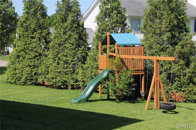 view of play area featuring a yard