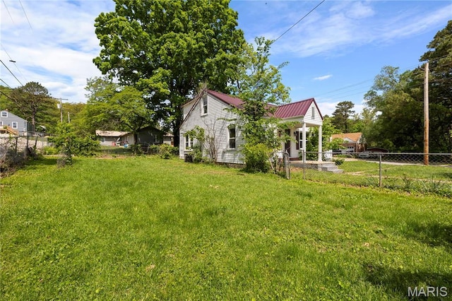 400 Main St, Waynesville, MO 65583 - view of yard