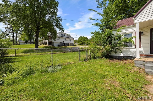 400 Main St, Waynesville, MO 65583 - view of yard