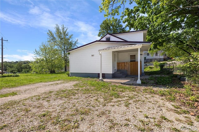400 Main St, Waynesville, MO 65583 - view of garage