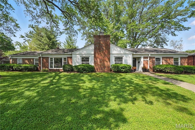 9063 Monmouth Dr, Saint Louis, MO 63117 - photo 1