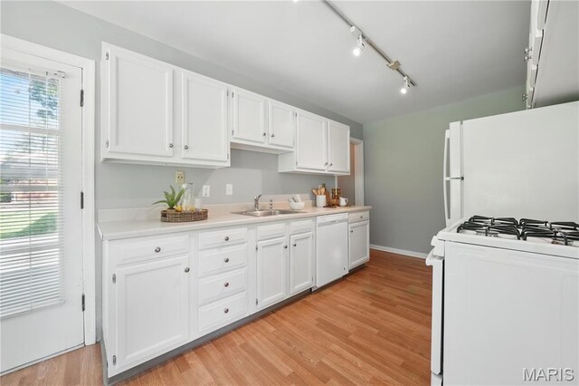 9063 Monmouth Dr, Saint Louis, MO 63117 - photo 6