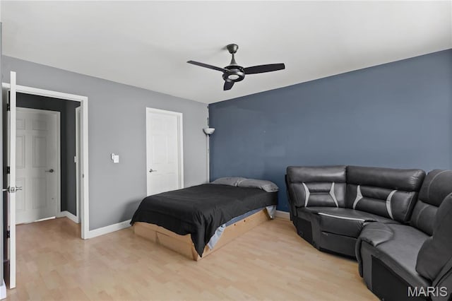 34 Sugar Grove Ct, Saint Peters, MO 63376 - bedroom with light wood-type flooring, baseboards, and a ceiling fan