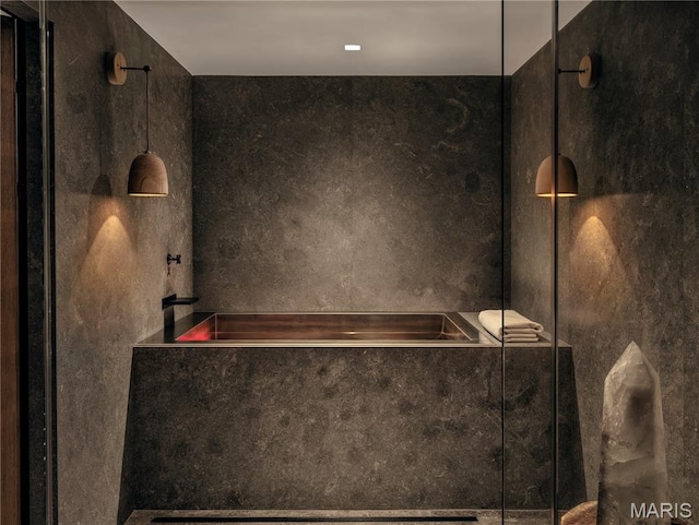 132 N Brentwood Blvd, Clayton, MO 63105 - bathroom with walk in shower