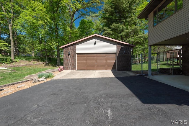 1934 Brigantine Cir, Worden, IL 62097 - detached garage featuring fence