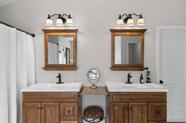 228 Bluegrass Ridge Rd, Saint Clair, MO 63077 - bathroom with two vanities