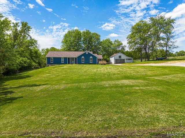 667 Workman Rd, Eureka, MO 63025 - single story home featuring a garage, driveway, and a front yard