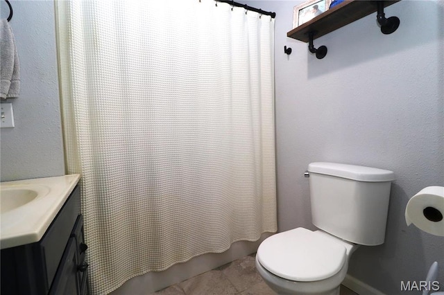 424 Shellview St, Bethalto, IL 62010 - full bath featuring toilet, vanity, and shower / bath combo