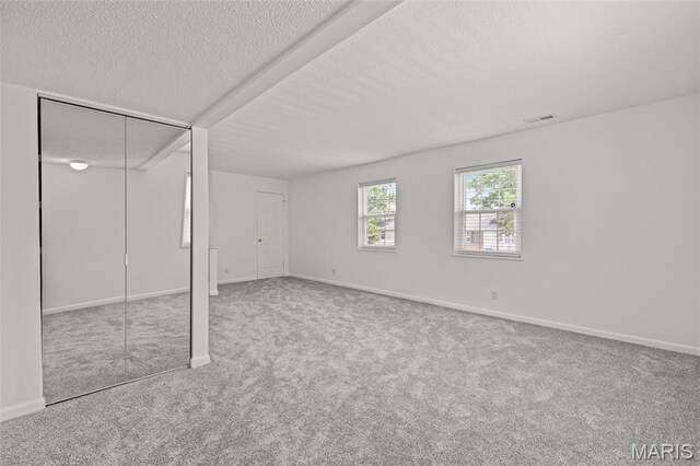 9106 W Swan Cir, Saint Louis, MO 63144