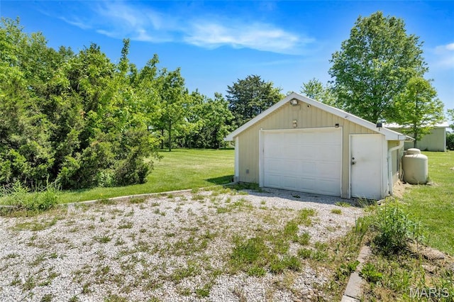 view of detached garage