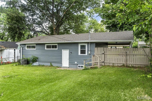 10008 Lakemoor Dr, Saint Louis, MO 63136 - photo 21