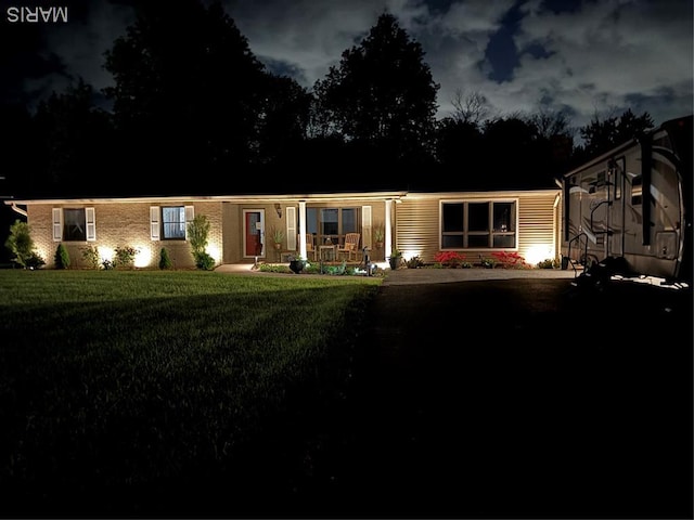 8110 Wolf Rd, Alton, IL 62002 - photo 3