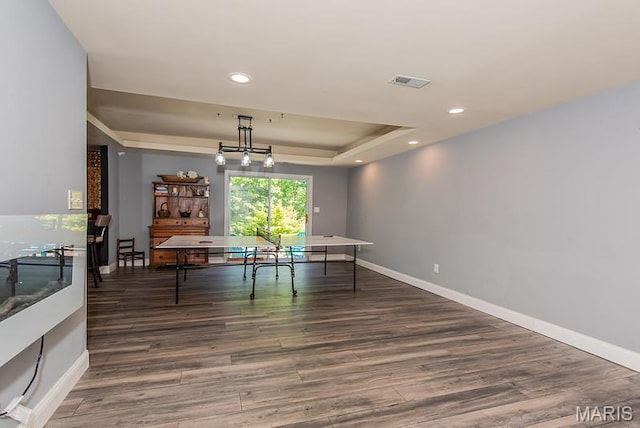 346 Palisades Ridge Ct, Eureka, MO 63025 - game room with baseboards, a raised ceiling, recessed lighting, and wood finished floors