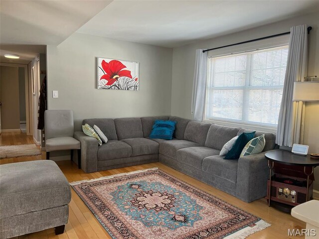 9176 Robin Ct, Saint Louis, MO 63144 - photo 6