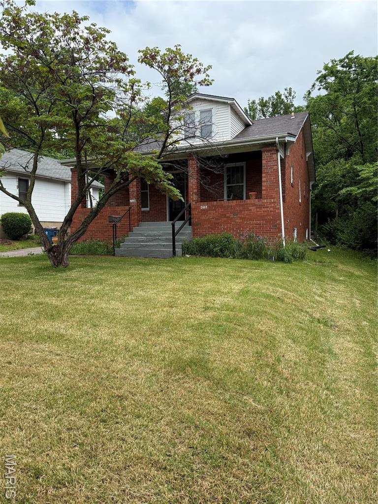 2441 Hord Ave, Saint Louis, MO 63136 - photo 1