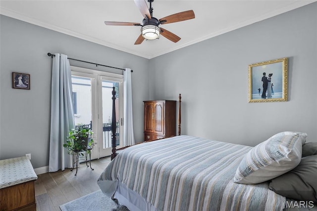 1606 Mississippi Ave, Saint Louis, MO 63104 - bedroom with access to exterior, light wood-style floors, crown molding, baseboards, and ceiling fan