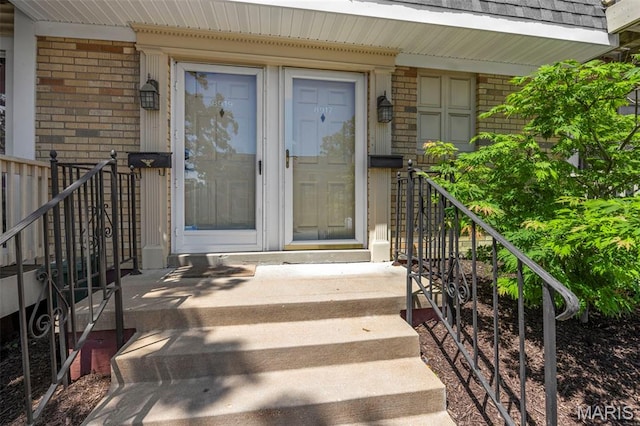 8917 Cardinal Ter, Saint Louis, MO 63144 - property entrance featuring brick siding