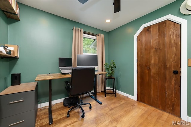 home office featuring wood finished floors, baseboards, ceiling fan, and recessed lighting