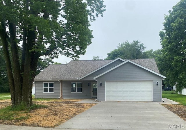 428 E Winter Ave, Greenville, IL 62246 - photo 1