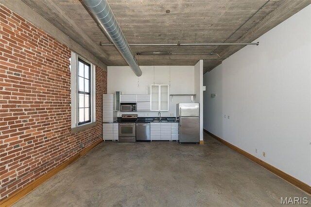 2201 Locust St Unit 312, Saint Louis, MO 63103 - photo 3
