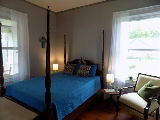339 E Reynolds St E, Ironton, MO 63650 - bedroom with ornamental molding
