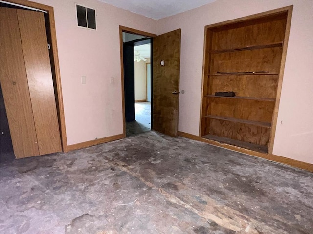 880 W Nicholas St, Carlinville, IL 62626 - view of unfurnished bedroom