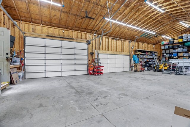 12930 Mohawk Dr, De Soto, MO 63020 - view of garage
