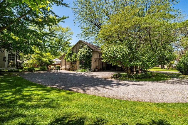 100 W Alton St, Marine, IL 62061 - view of front of home featuring a front lawn