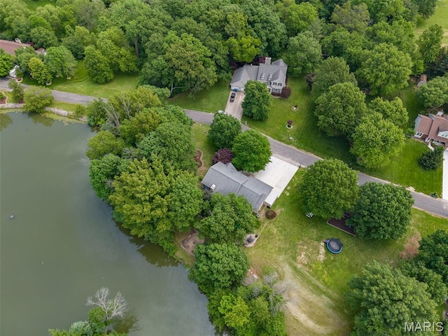 7 Tall Oaks Dr, Troy, IL 62294 - aerial view of a large body of water