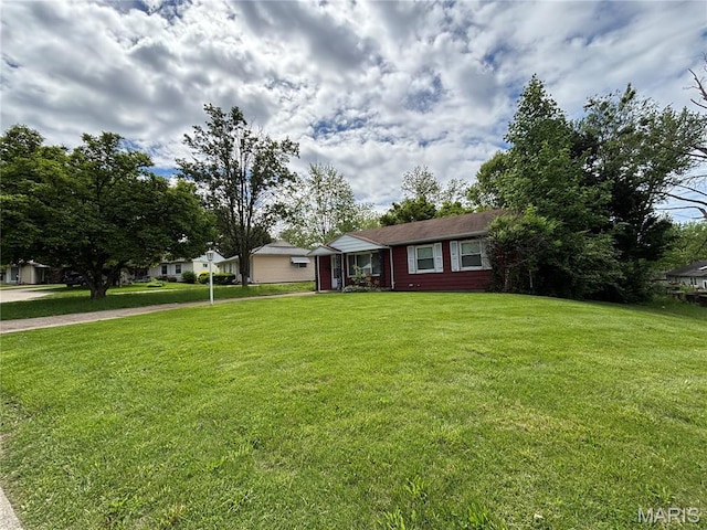 1708 Dellwood Ct, Saint Louis, MO 63136 - photo 1