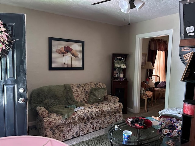 9533 Clyde Ave, Saint Louis, MO 63125 - photo 2