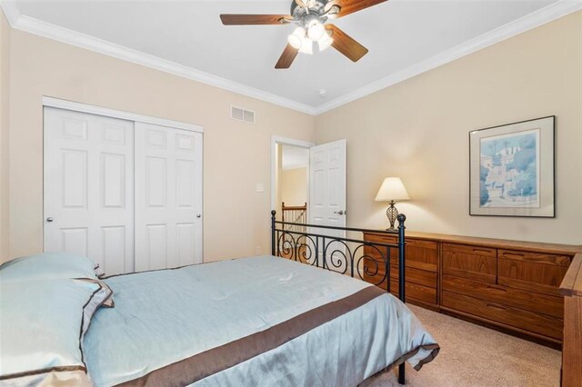 230 Merlot Ln, Saint Albans, MO 63073 - carpeted bedroom featuring crown molding, a closet, and ceiling fan