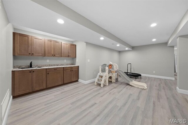 313 Summer Glen Ln, Saint Charles, MO 63301