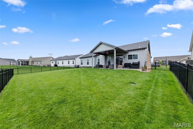 313 Summer Glen Ln, Saint Charles, MO 63301