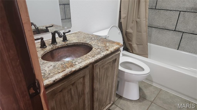 229 S Main St, Licking, MO 65542 - bathroom with shower / bath combination with curtain, vanity, and tile patterned flooring