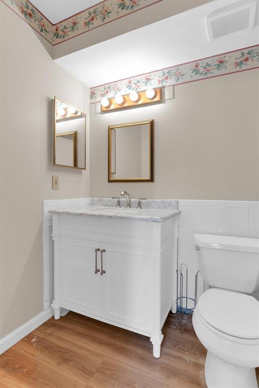4298 Chateau De Ville Dr Unit A, Saint Louis, MO 63129 - photo 17