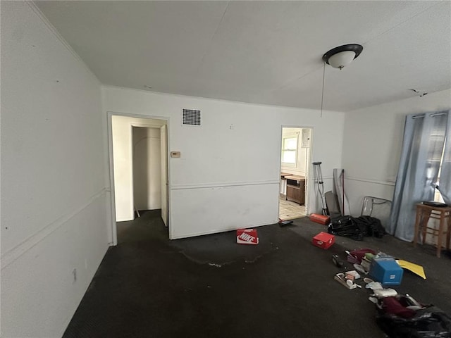6501 Stratford Ave, Pine Lawn, MO 63120 - view of living room