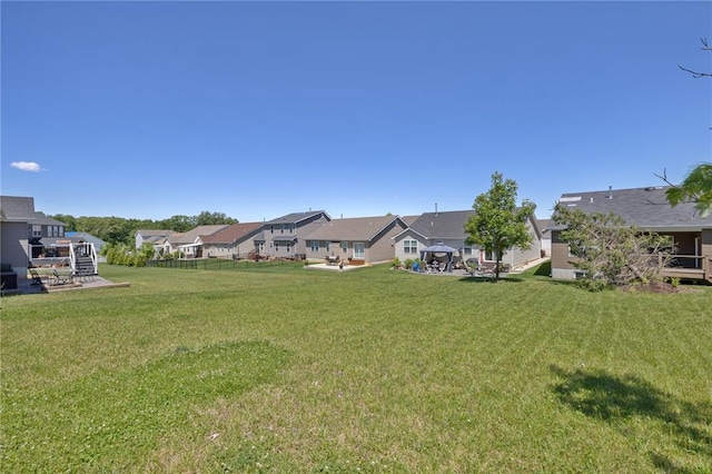 1051 Timber Creek Ln, Imperial, MO 63052 - view of grassy yard featuring a residential view