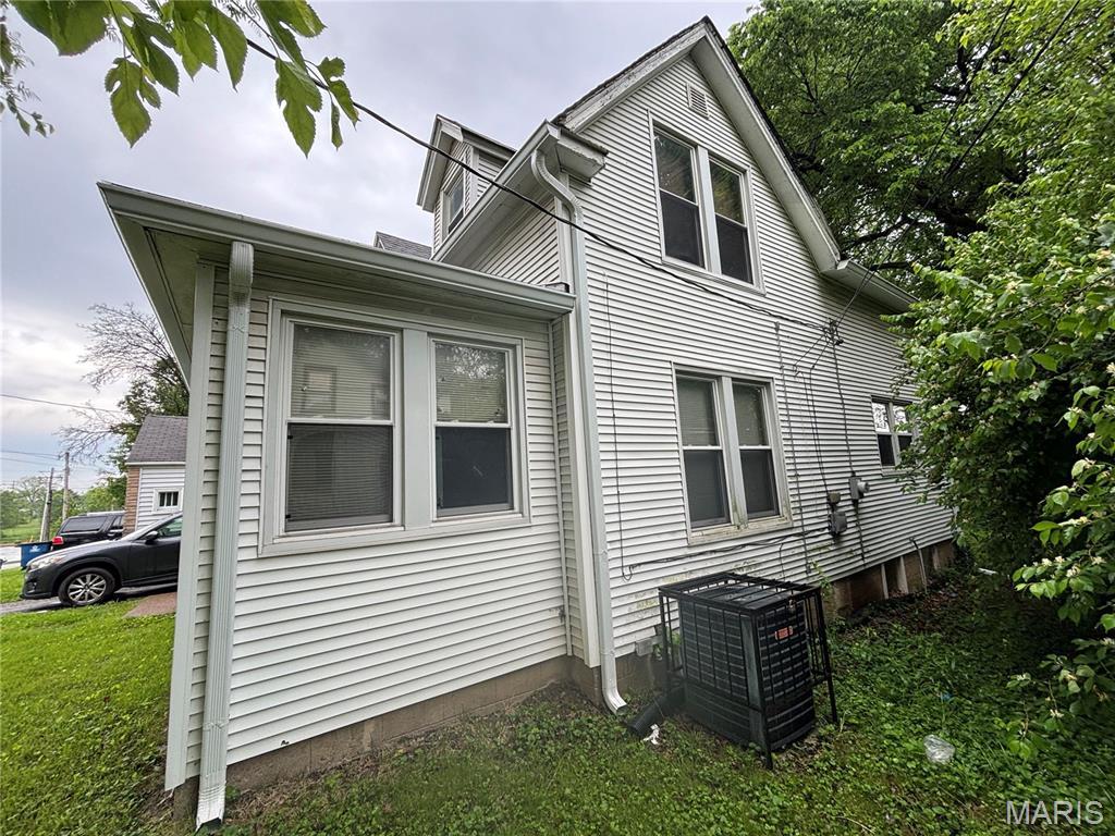 7034 Beulah Ave, Saint Louis, MO 63136 - photo 3